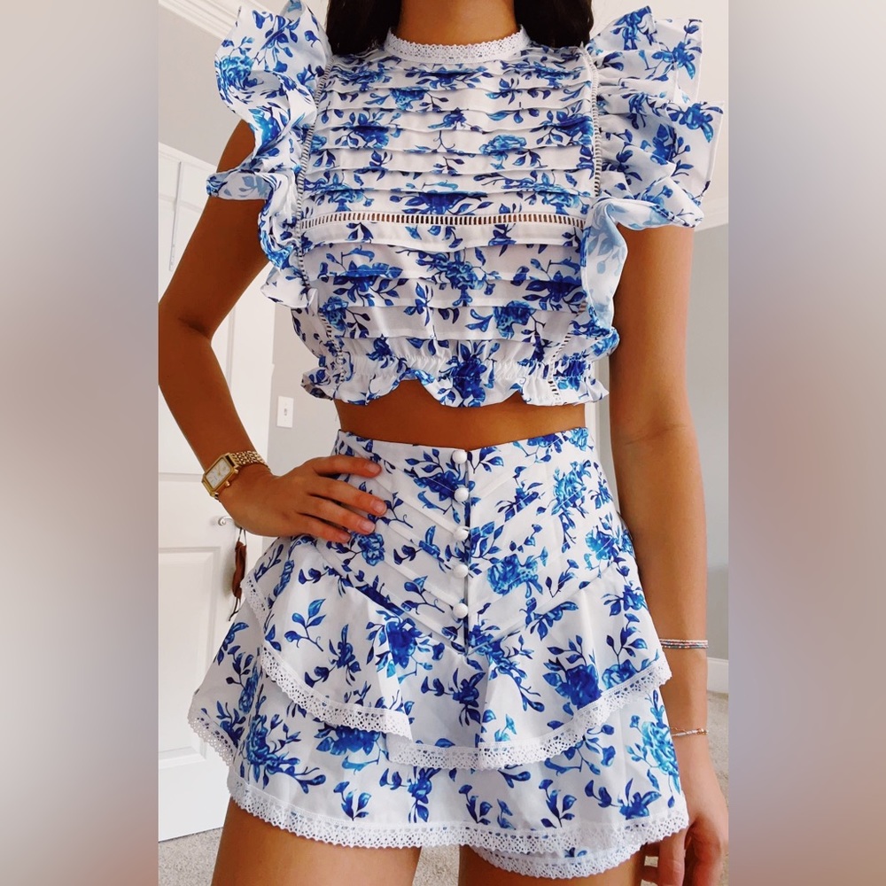 BOUTIQUE PREPPY BLUE RUFFLE FLORAL 2 PIECE SET